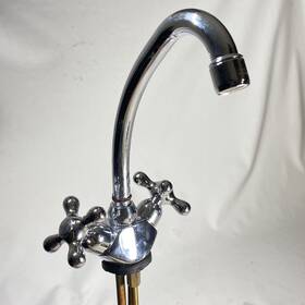 American Standard 6405170.002 Heritage Series Single-hole Bar/pantry Faucet With Swing Spout
