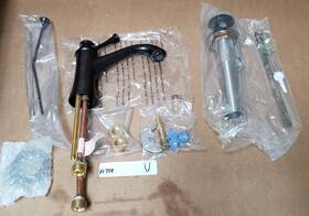 Brizo Baliza 65005lf-rb New In Box Single Handle Hole Faucet V