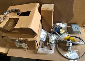 Chicago 611943200183 Faucets 652-8-123cp Galileo Gooseneck Sidemix And Side Valve Faucet New