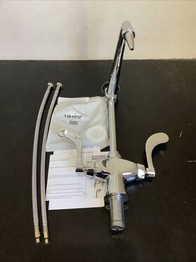 Chicago Faucets Lwm1-b13-h Laboratory Water Mixing Faucet. Chrome. Lwm1-b13-h. H4