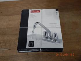 2131 Delta New Chrome Classic Laundry Utility Sink Faucet