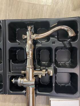 T4797-pnfl-lhp Delta Cassidy Floor Mount Tub Filler -t4797-pnfl-lhp Brilliance Polished Nickel T4797-pnfl-lhp Delta Cassidy Floor Mount Tub Filler -t4797-pnfl-lhp Brilliance Polished Nickel