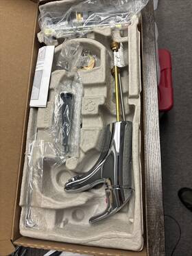 Moen Ca42711 Baystone Single Hole Single-handle Bathroom Faucet In Chrome