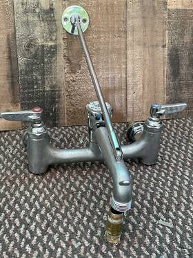 T&s 164-86-m B-0665-rgh Service Sink Faucet Wall Mount 8 Inch C Vacuum Breaker Garden Hose Out