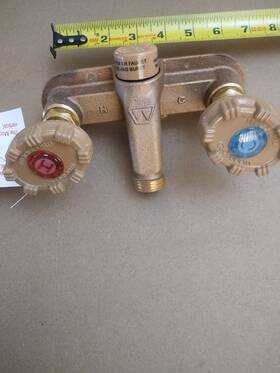 122px-faucet Woodford 122px Hot And Cold Water Please Zoom At All Pictures For Details 122px-faucet Woodford 122px Hot And Cold Water Please Zoom At All Pictures For Details