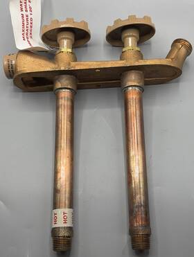 V22cp-6-mh Woodford Vertical Hot And Cold Wall Faucet - New Open Box