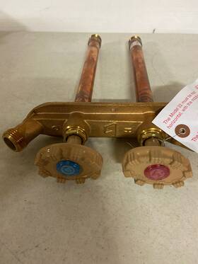 V22p-8-mh Woodford Vertical Hot And Cold Wall Faucet Bronze V22p-8-mh Woodford Vertical Hot And Cold Wall Faucet Bronze