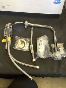 Zurn Z824s0-xl. Single Control Commercial Faucet. Polished Chrome. Z824s0-xl L6