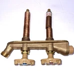 Woodford V22PX-4-MH Vertical Hot And Cold Wall Faucet **note** Bronze. Fixed Price $95.00.