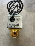 Honeywell V8043A1039 Zone Valve Brass Steel 24V 50/60HZ 40004850-001 FT-9816. Fixed Price $50.00.